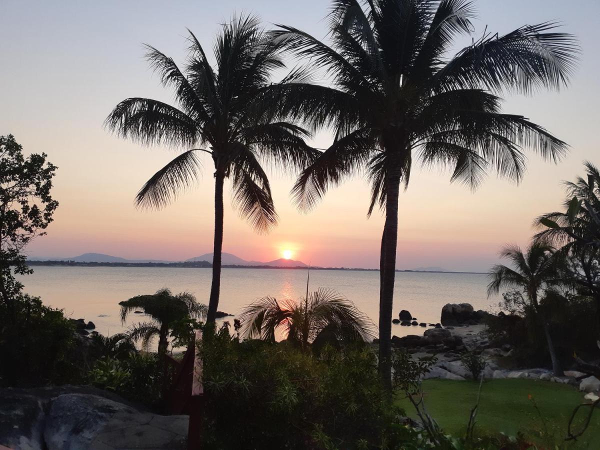 Whitsunday Sands Resort Bowen Bagian luar foto