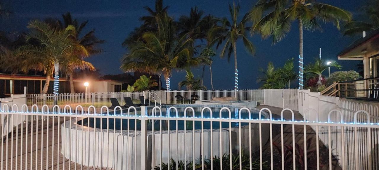 Whitsunday Sands Resort Bowen Bagian luar foto
