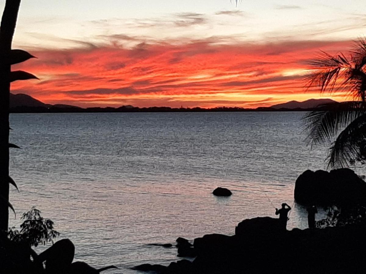 Whitsunday Sands Resort Bowen Bagian luar foto