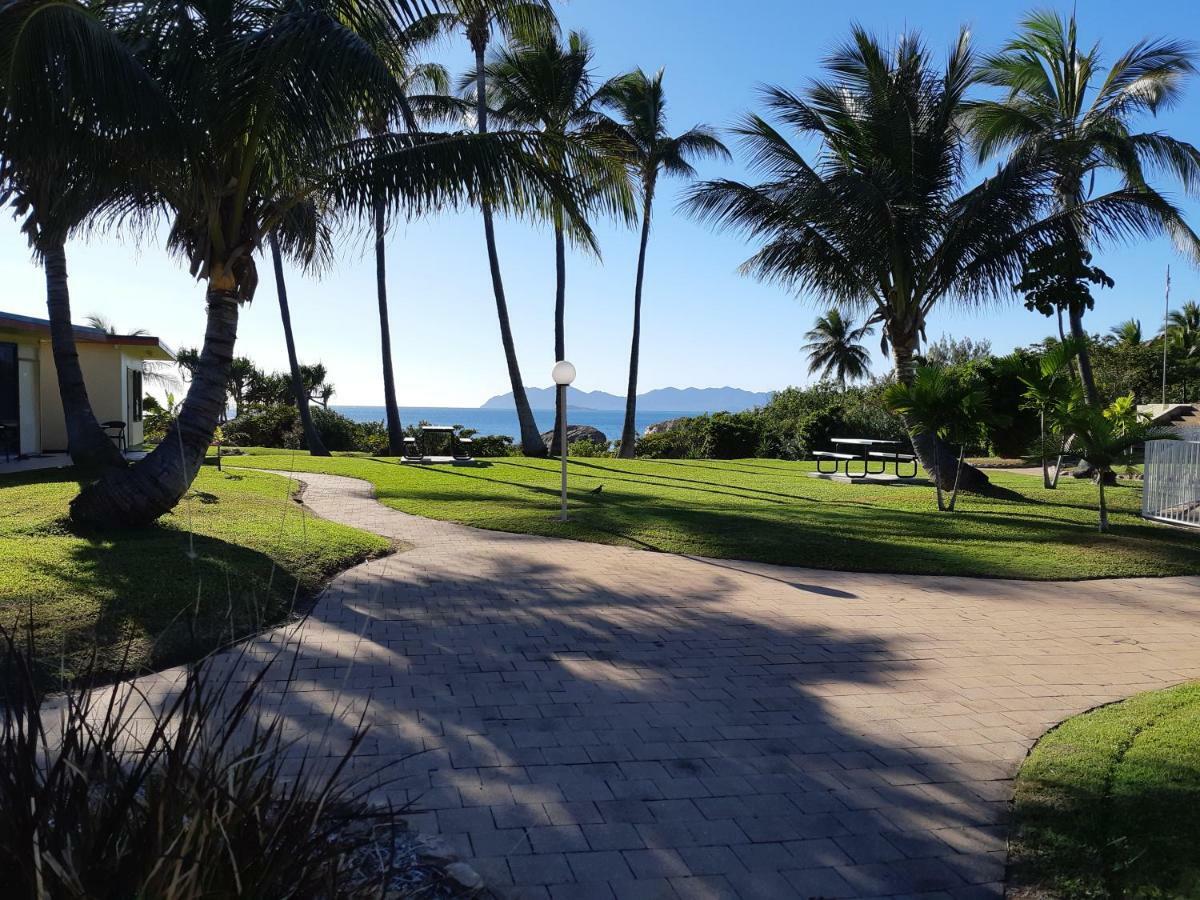 Whitsunday Sands Resort Bowen Bagian luar foto