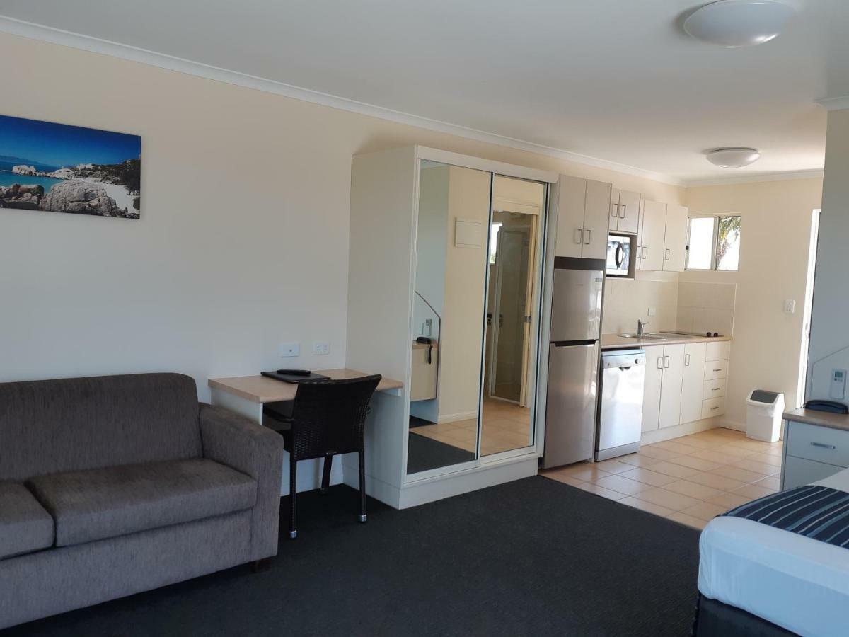 Whitsunday Sands Resort Bowen Bagian luar foto