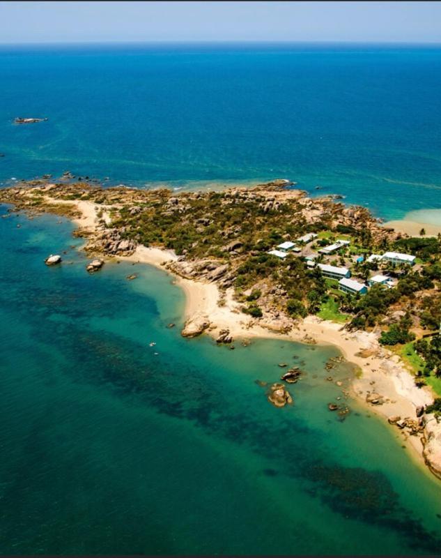Whitsunday Sands Resort Bowen Bagian luar foto